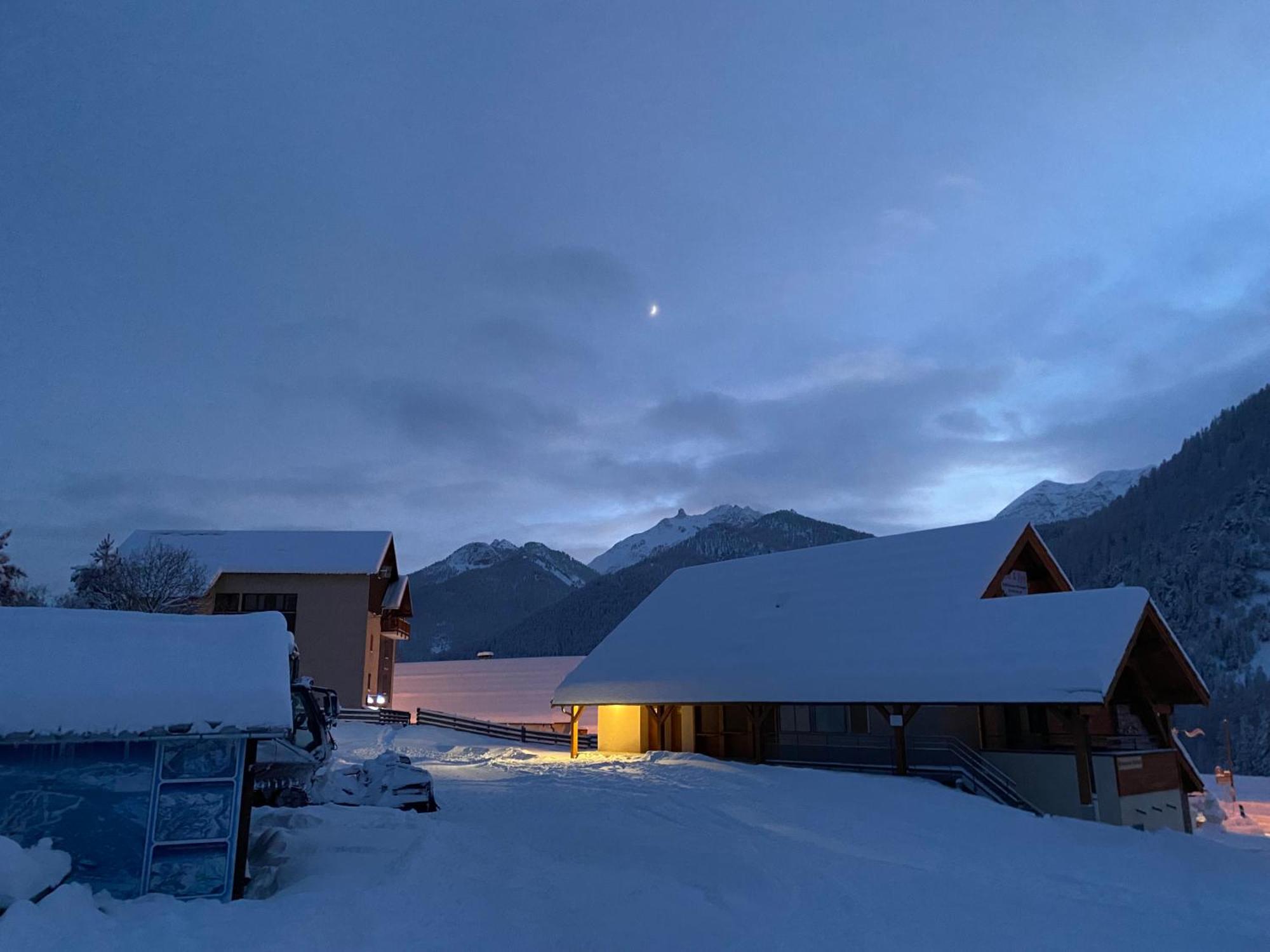 Le Chalet Des Sommets 阿维厄 外观 照片